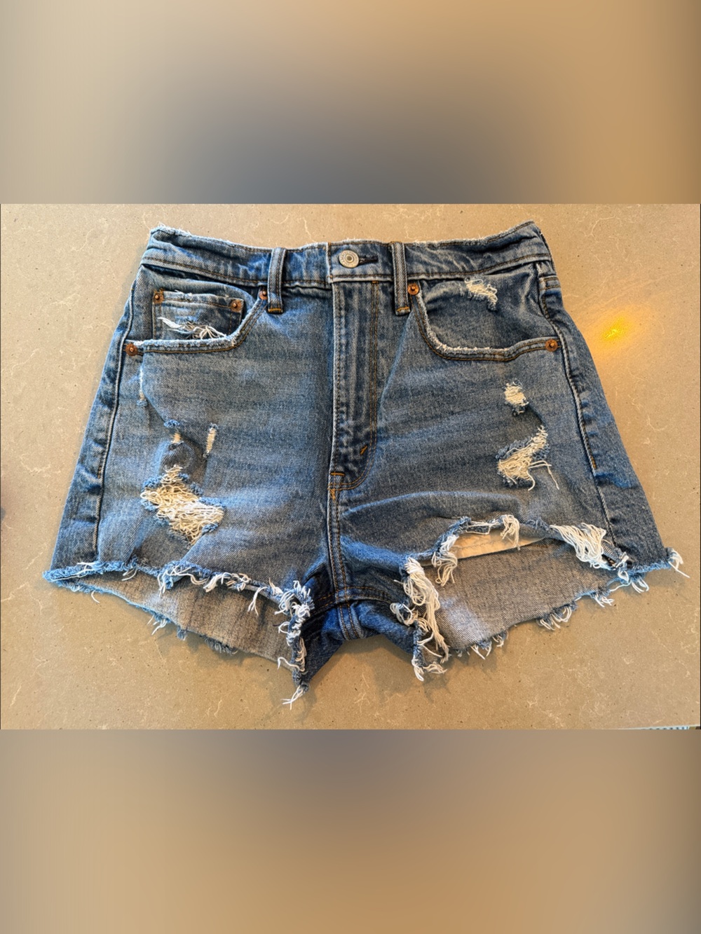Abercrombie & Fitch Distressed The Mom Short